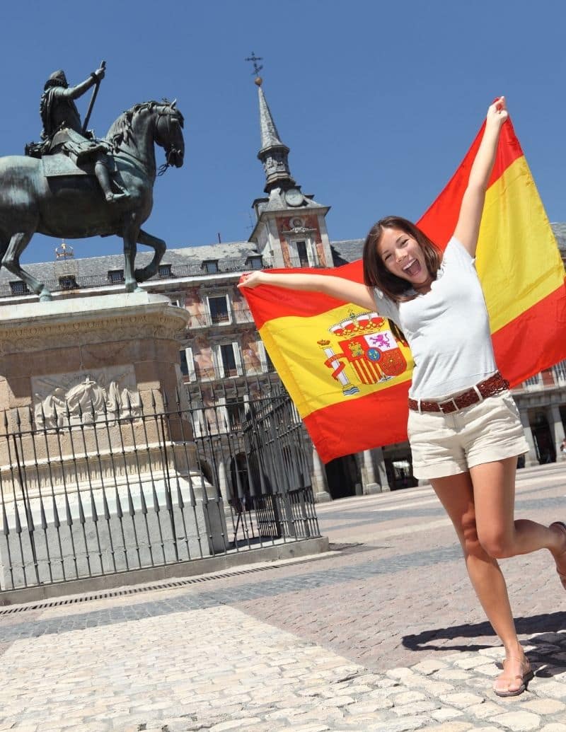 American high school student in an immersion summer programs in Spain